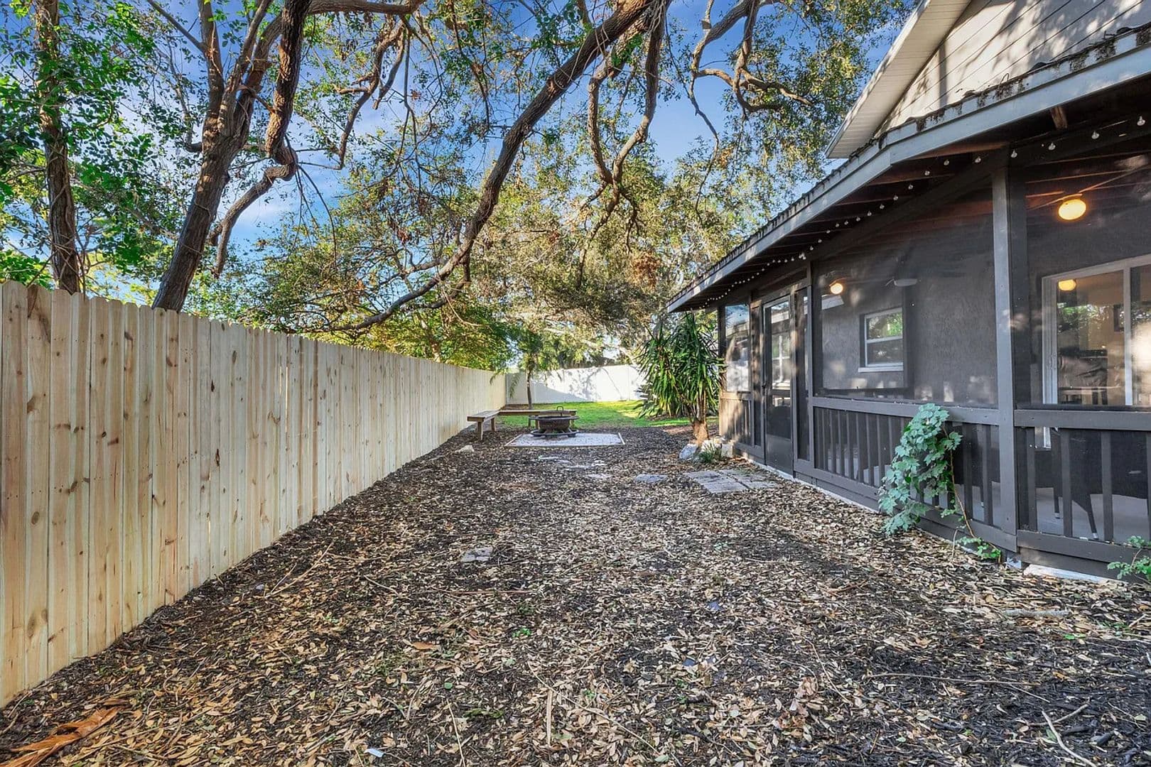 Seminole House: 14462 91st Ave