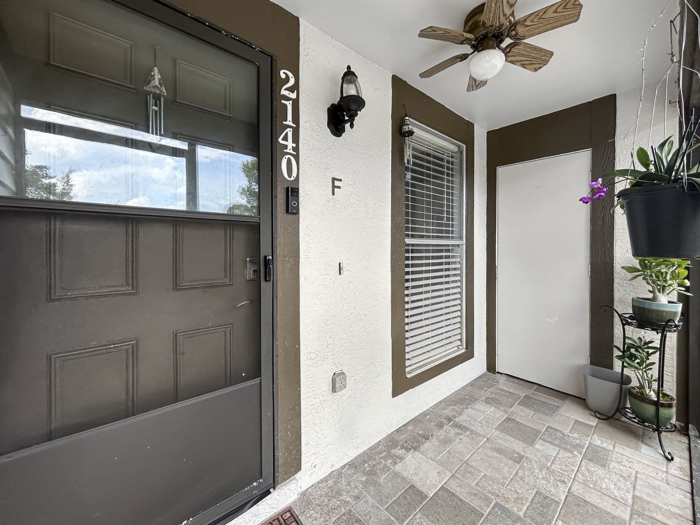 Palm Harbor House: 2140 Corbin Pl APT F