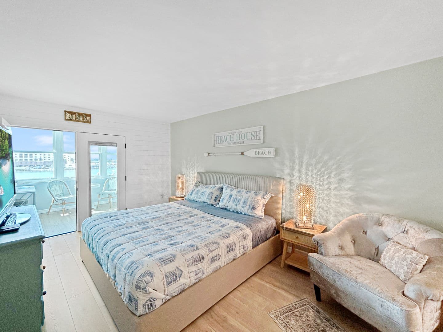 Saint Petersburg Condo: 4775 Cove Cir APT 407