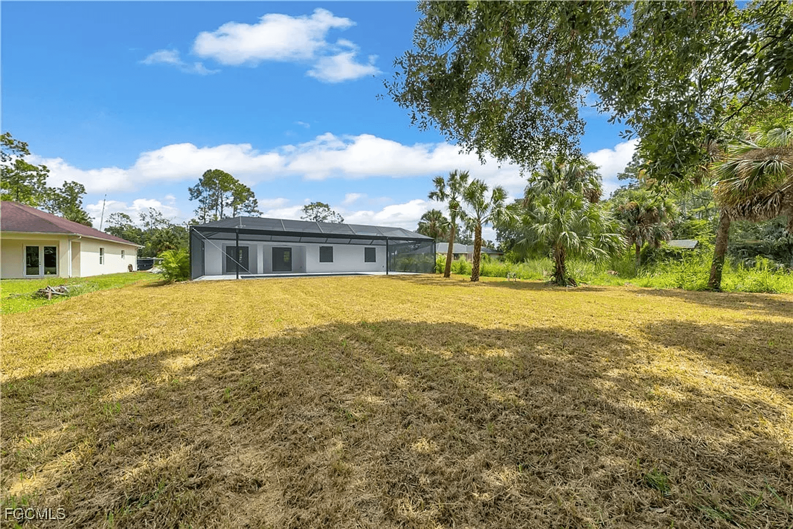 Naples House: 2719 2nd St NW