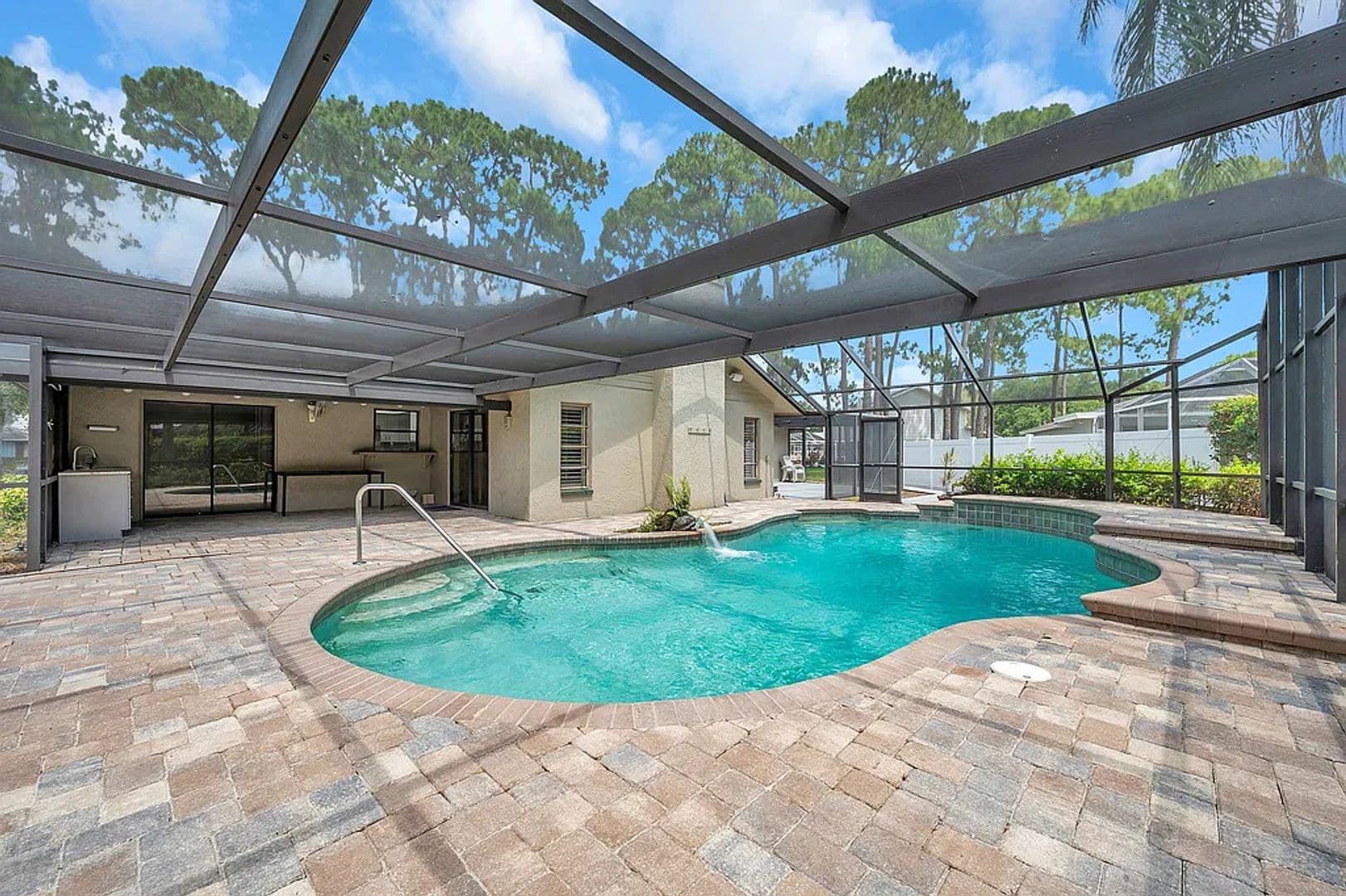 Clearwater House: 3078 Osprey Ln