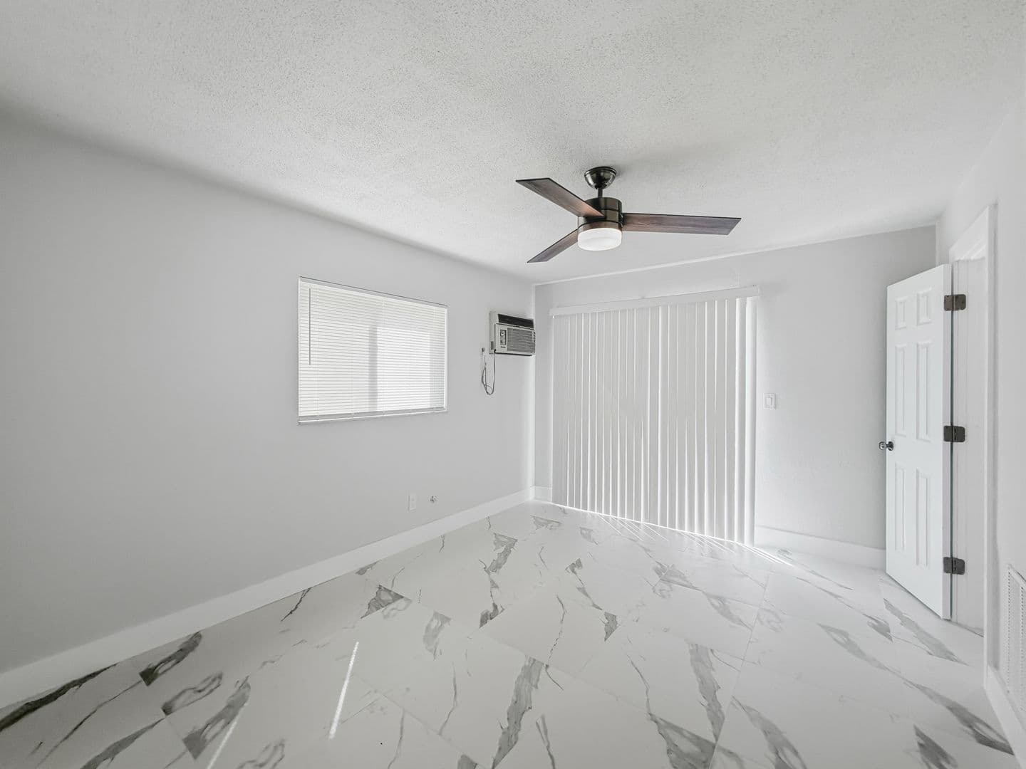 Treasure Island Apartment: 295 110th Ave