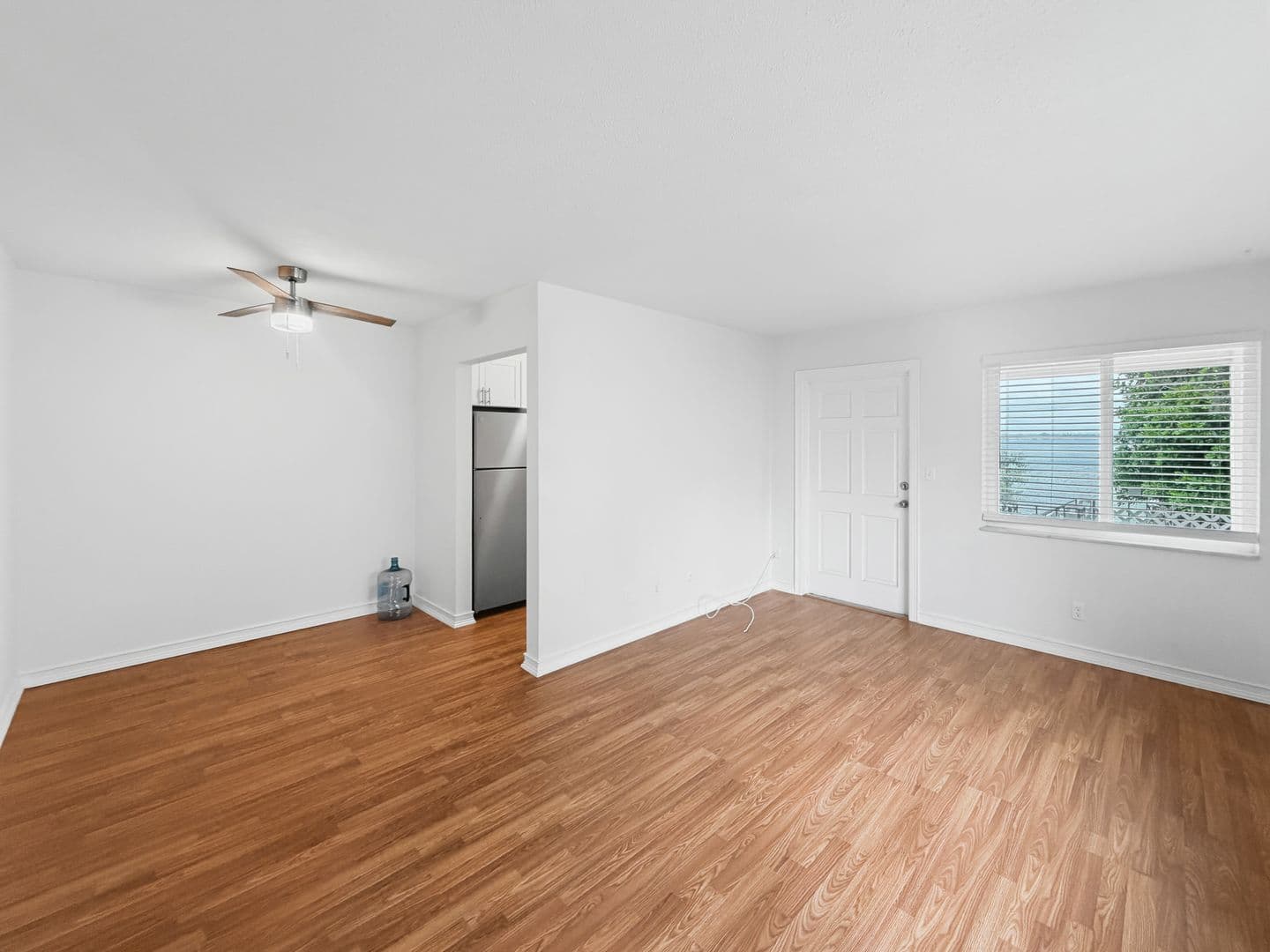 Treasure Island Apartment: 295 110th Ave