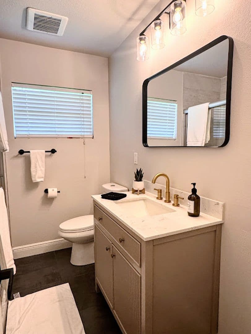 Tampa House: 3012 Justamere ln