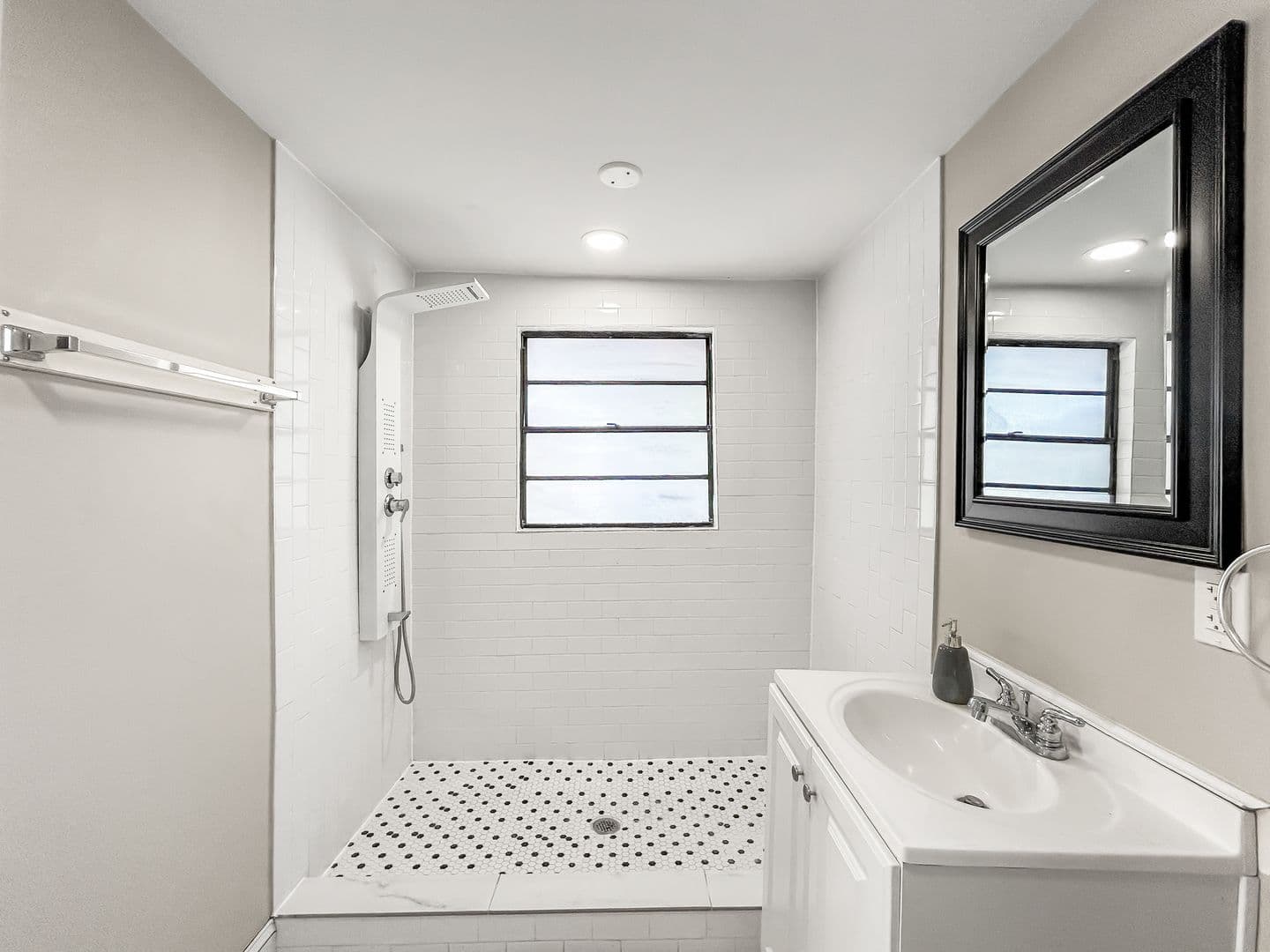 Tampa Apartment: 1515 E 31st Ave