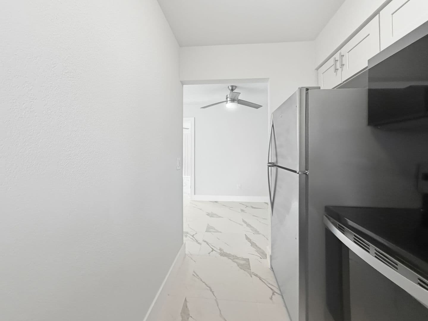 Treasure Island Apartment: 295 110th Ave