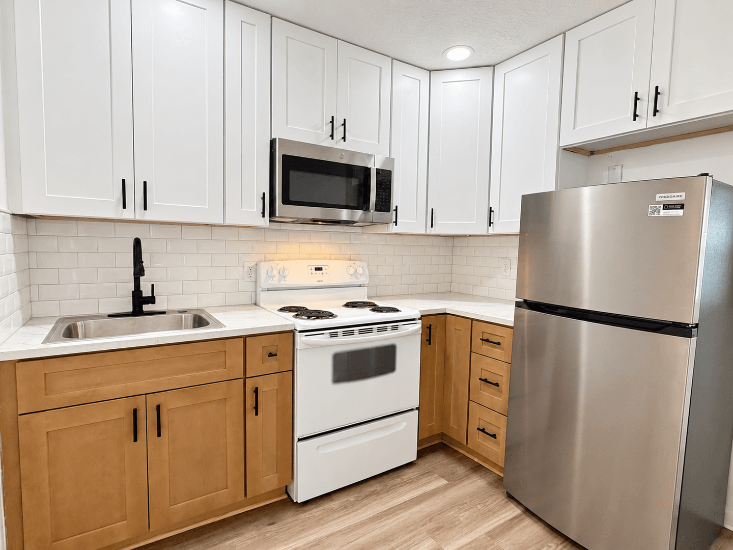 Palm City House: 1135 SW Spruce St