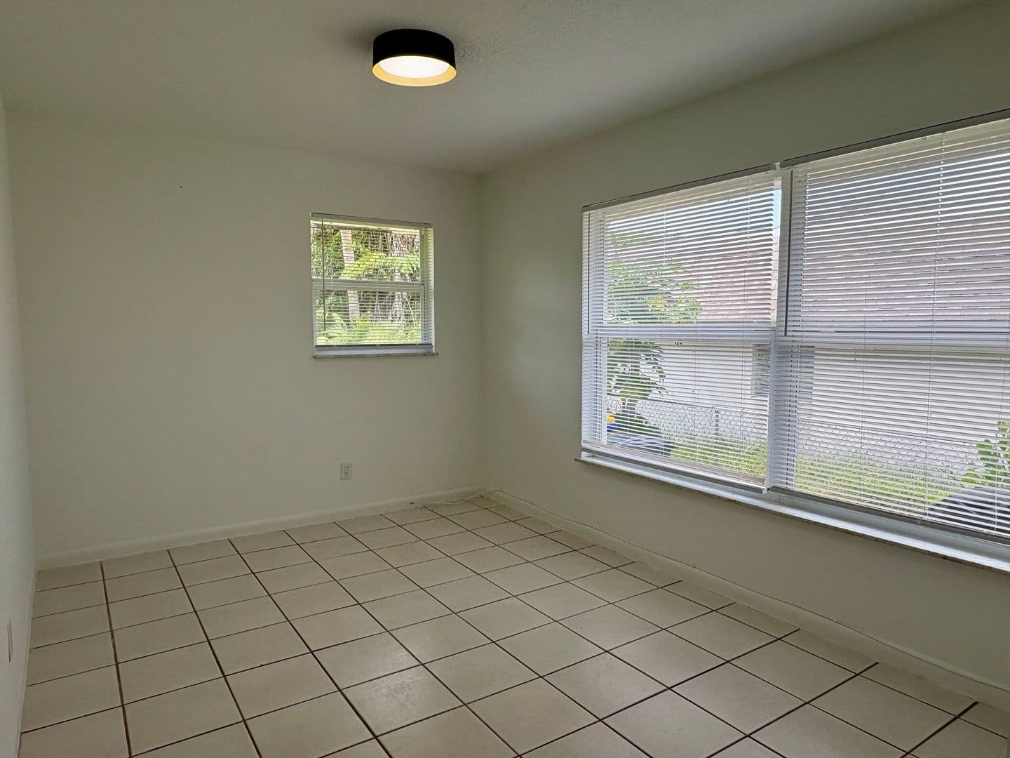 Palm City House: 1135 SW Spruce St