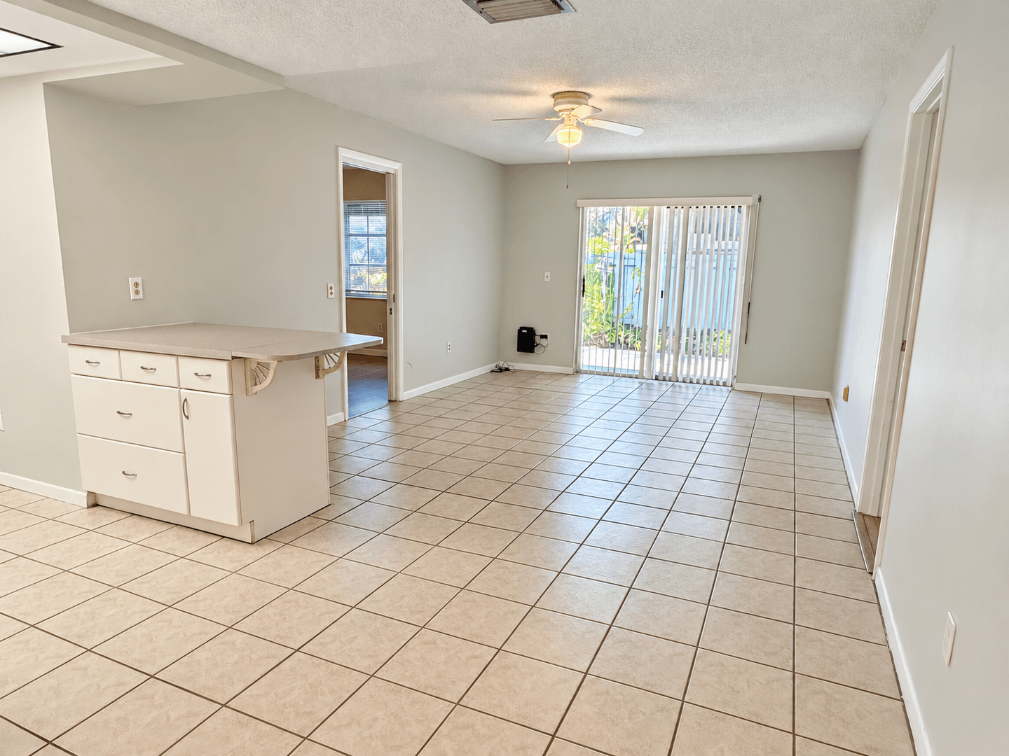Stuart Condo: 950 S. Kanner Hwy