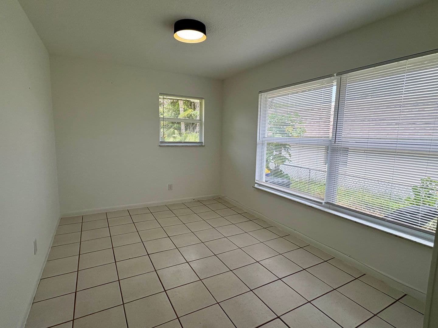 Palm City House: 1135 SW Spruce St
