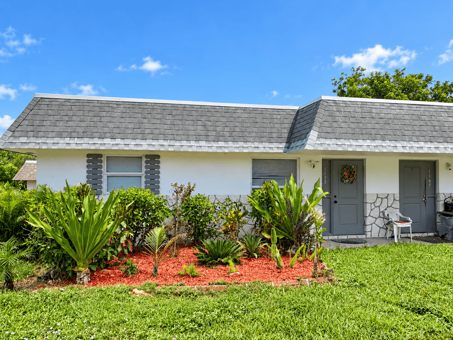 Palm City House: 1135 SW Spruce St