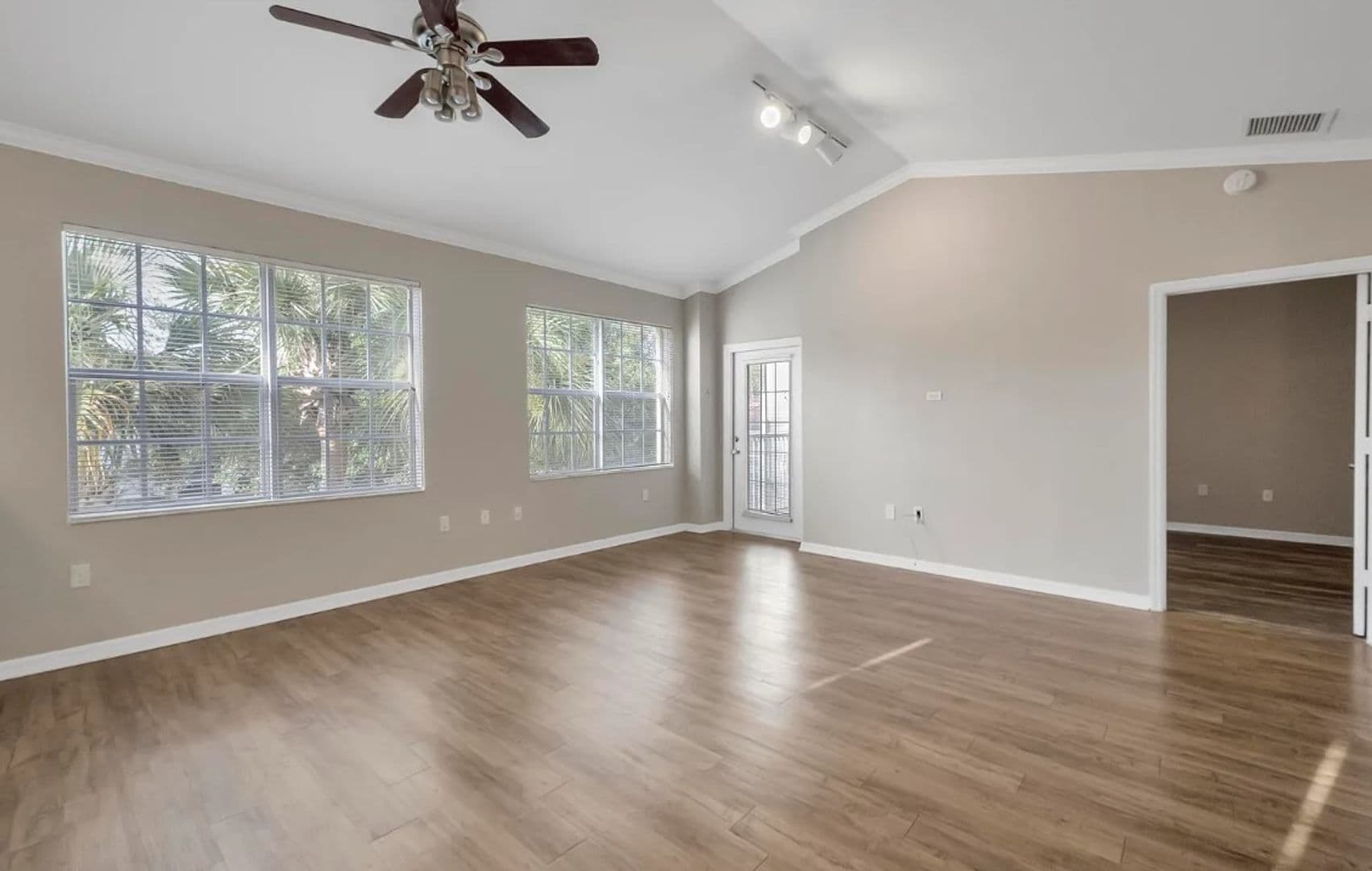 Stuart Townhome: 257 SE Kitching Circle