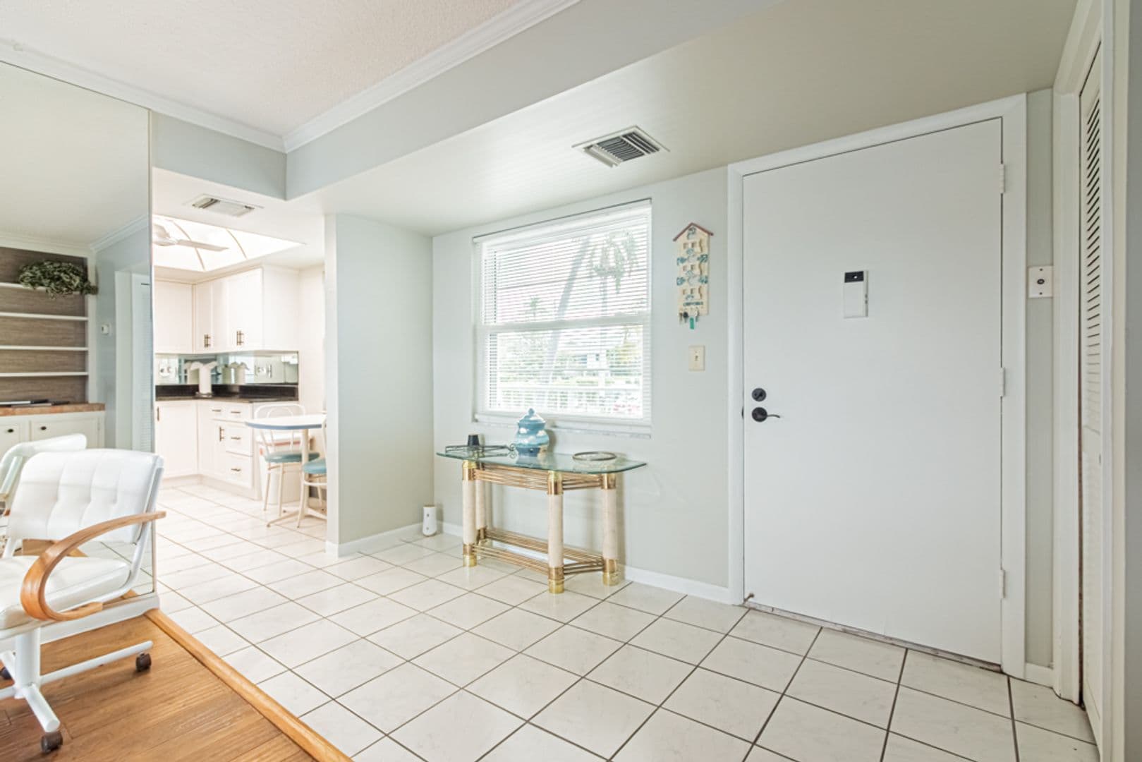 Naples House: 1280 Blue Point Ave