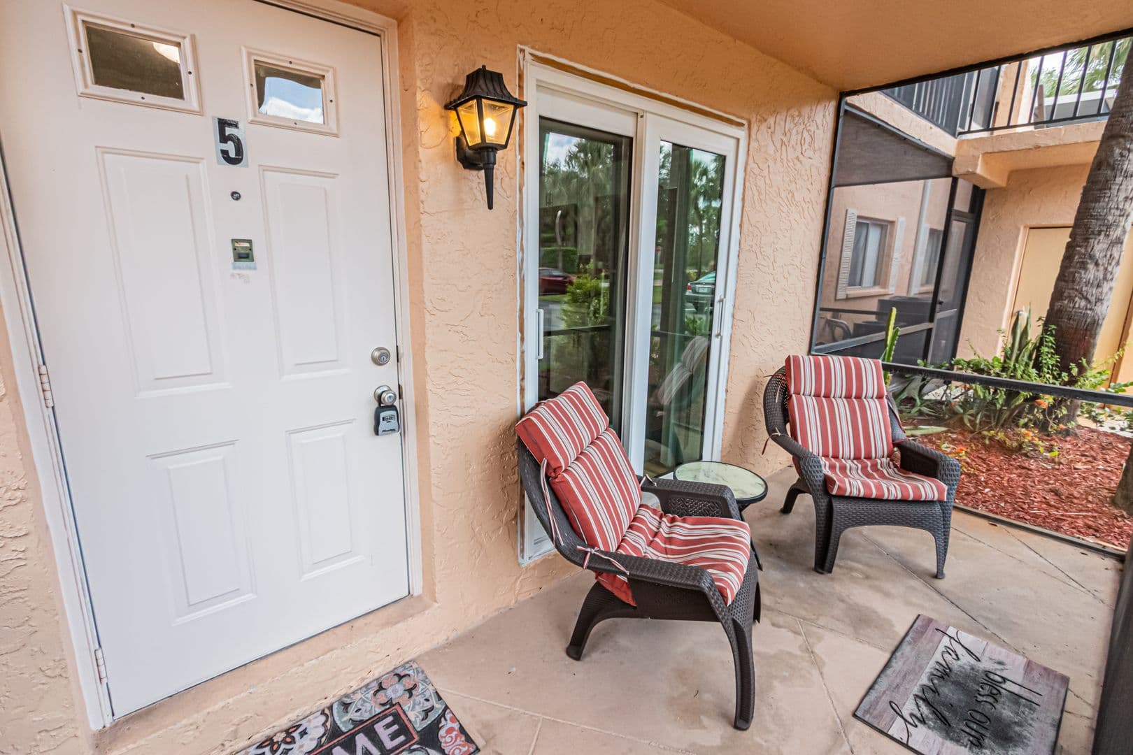 Naples House: 4031 Ice Castle Way