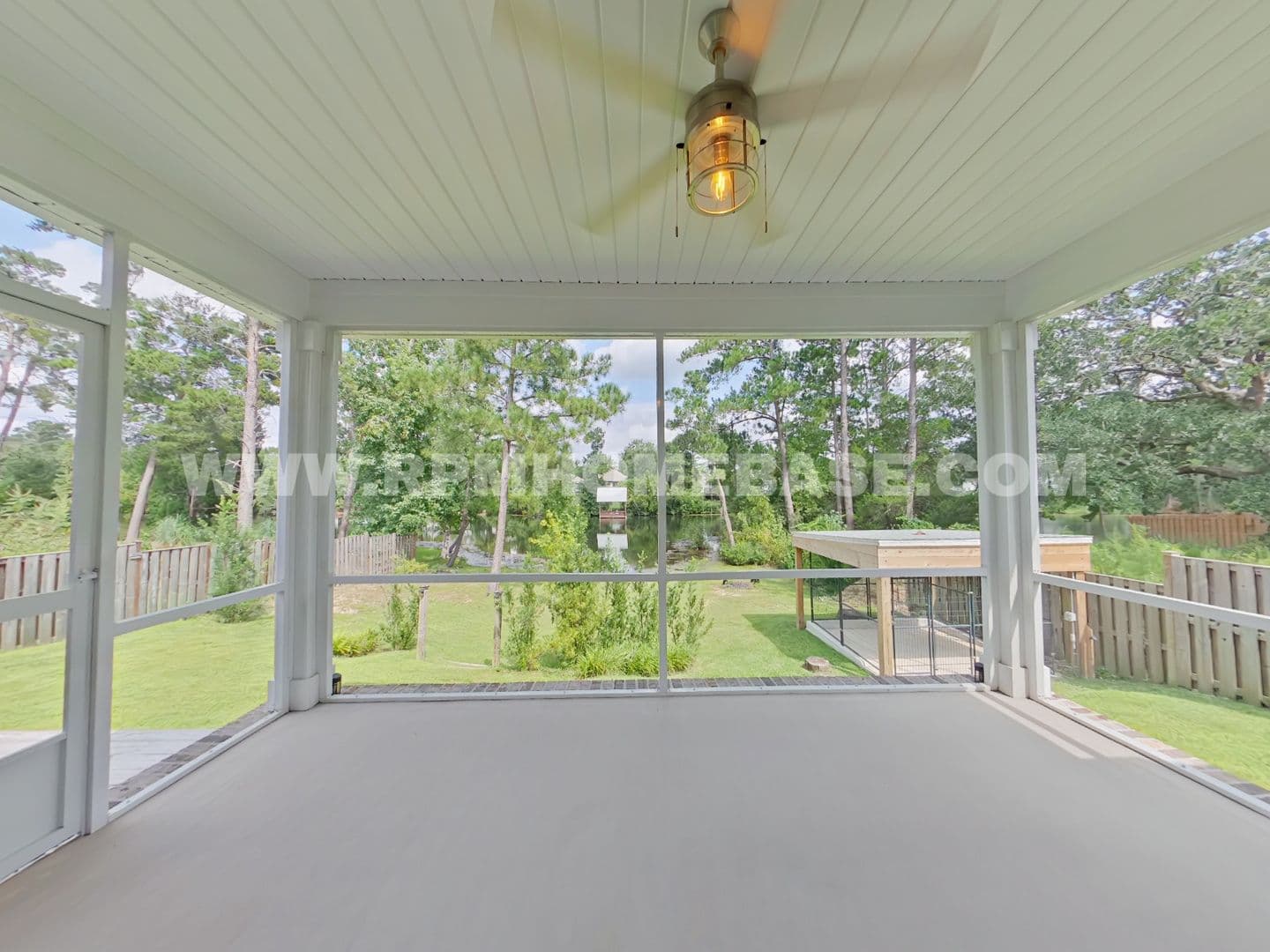 Freeport House: 406 Marquis Way