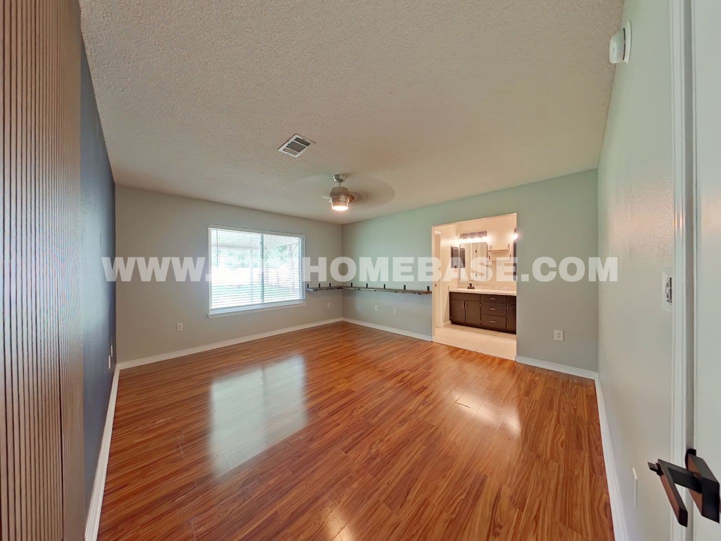Crestview House: 4688 Cahokia Run