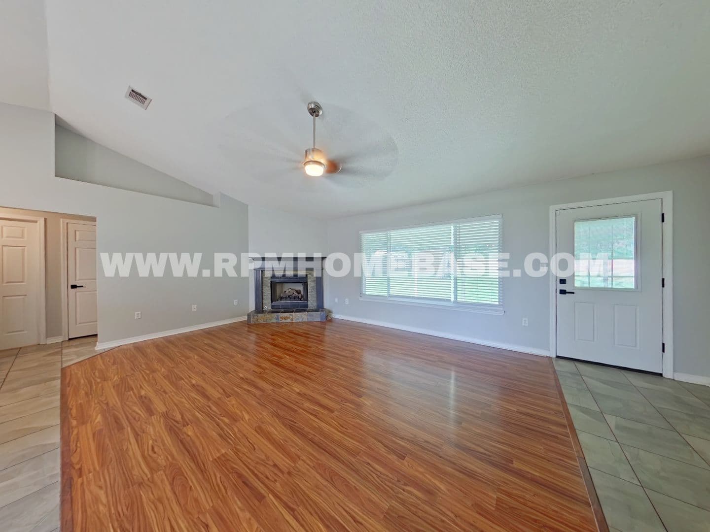 Crestview House: 4688 Cahokia Run