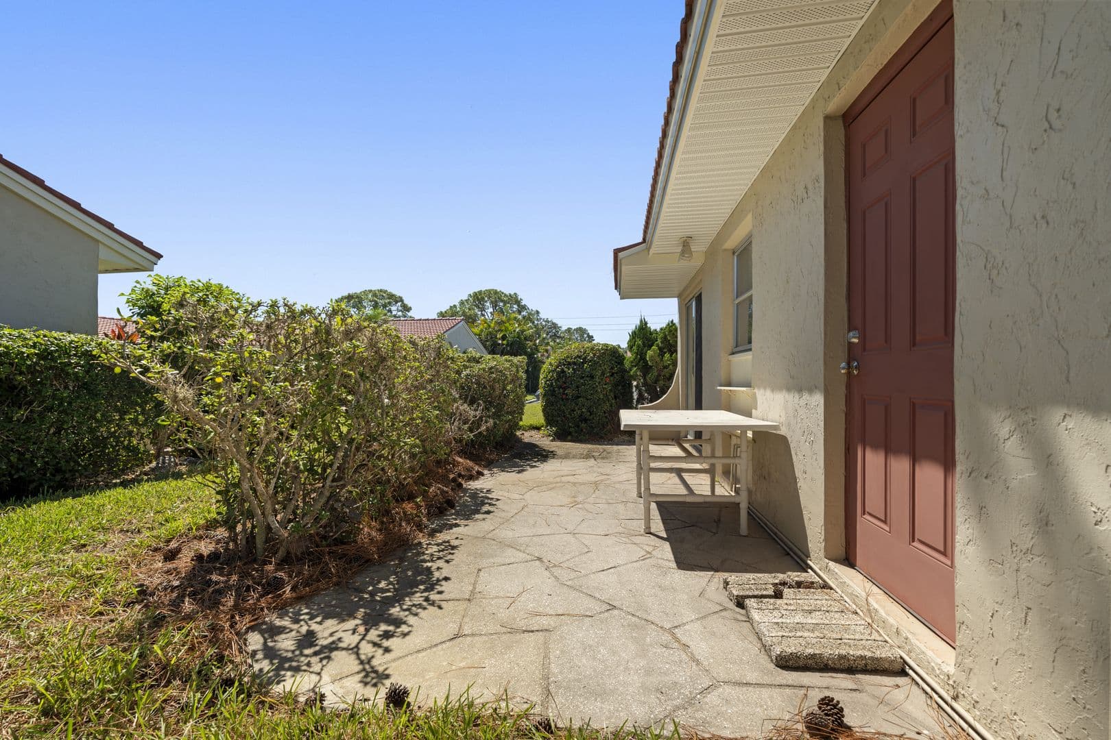 Sarasota Condo: 2161 Pueblo Cir