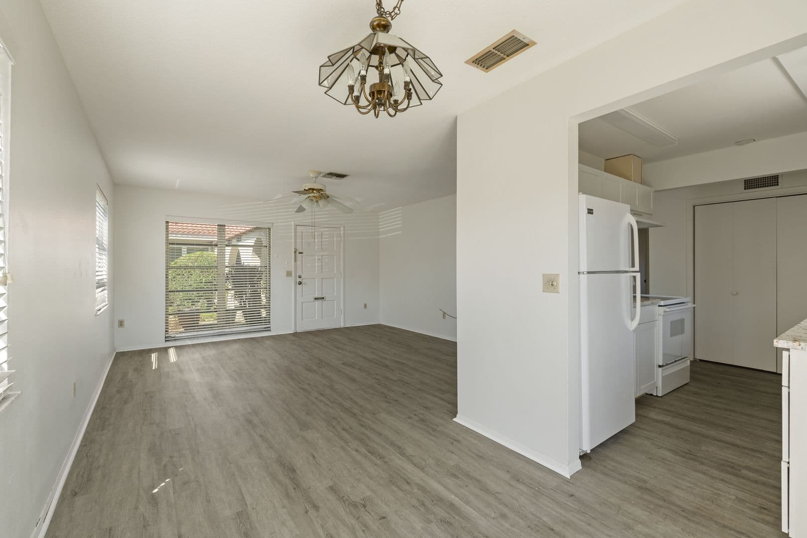 Sarasota Condo: 2161 Pueblo Cir