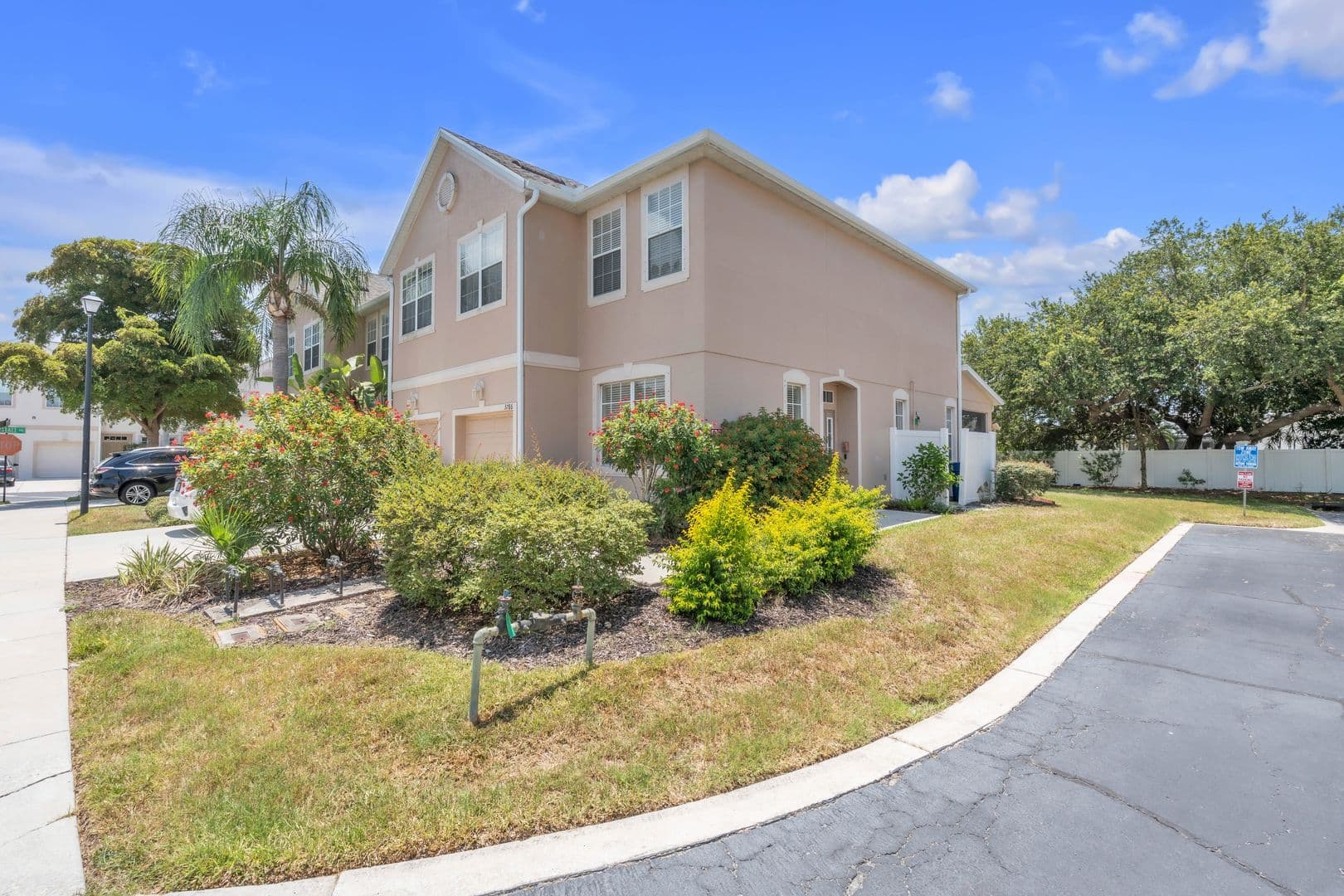 Sarasota Townhome: 3786 Mahony Lane