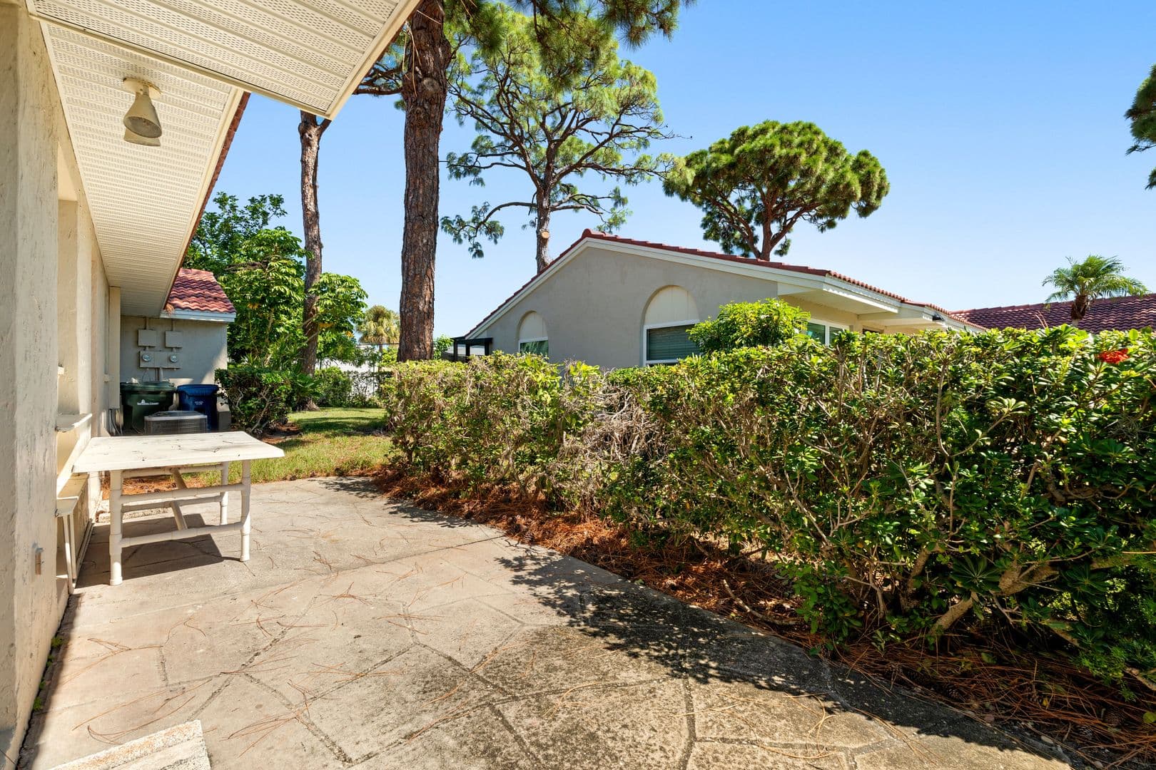 Sarasota Condo: 2161 Pueblo Cir