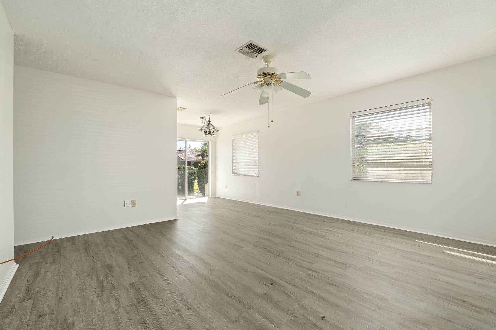 Sarasota Condo: 2161 Pueblo Cir