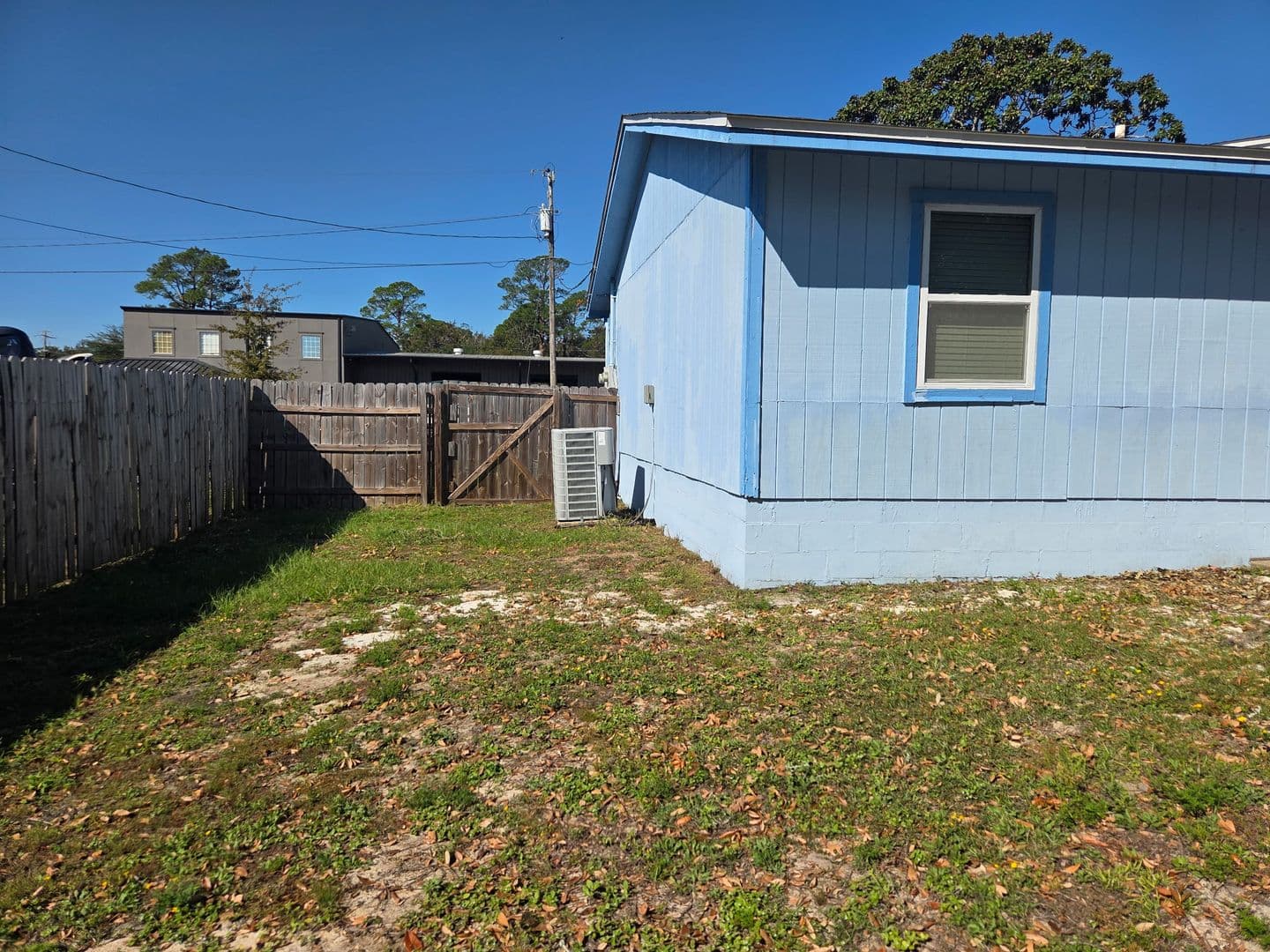 Mary Esther House: 60 Josie Rd.