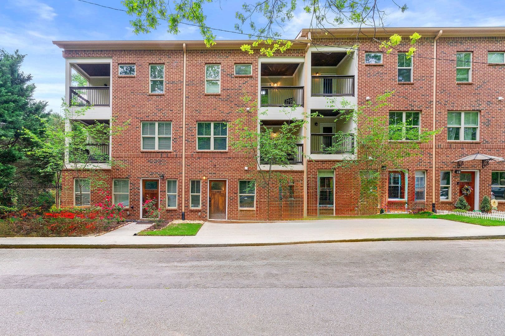 Atlanta Townhome: 1282 Dahlgren Lane
