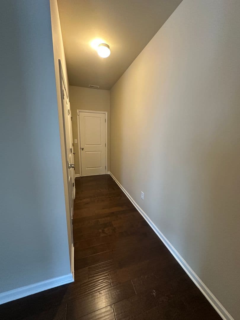 Kennesaw House: 3337 Blue Springs Walk NW