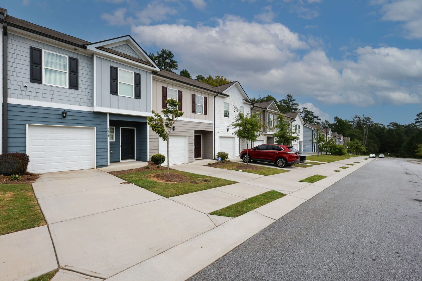 Stonecrest Townhome: 3493 Lakeview Creek