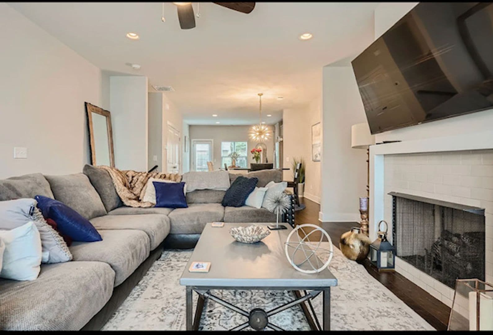 Atlanta Townhome: 1353 Callahan Cv