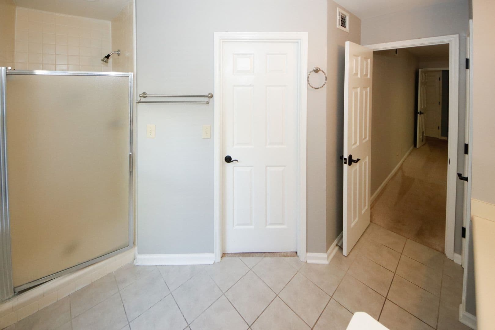 Sandy Springs Condo: 702 Garden Ct.