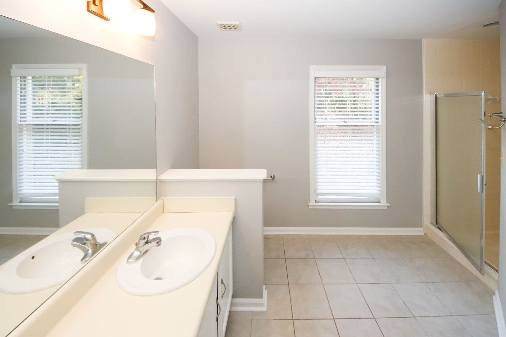 Sandy Springs Condo: 702 Garden Ct.