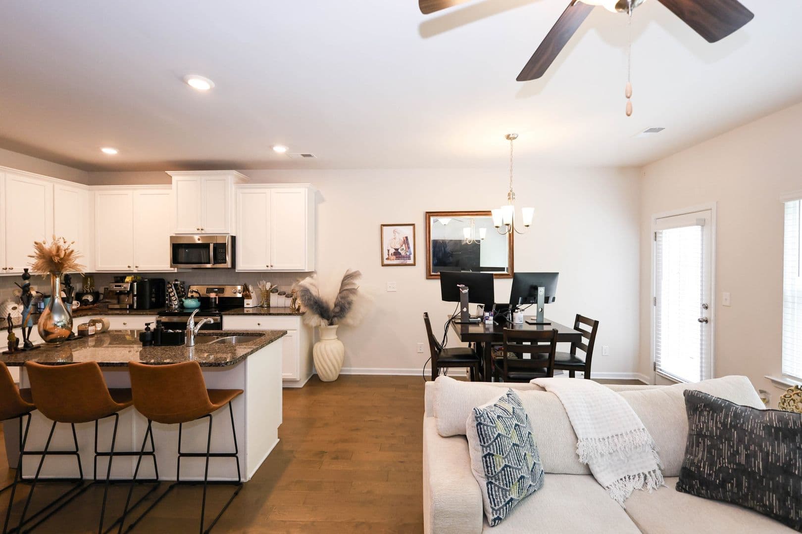 Stonecrest Townhome: 3493 Lakeview Creek