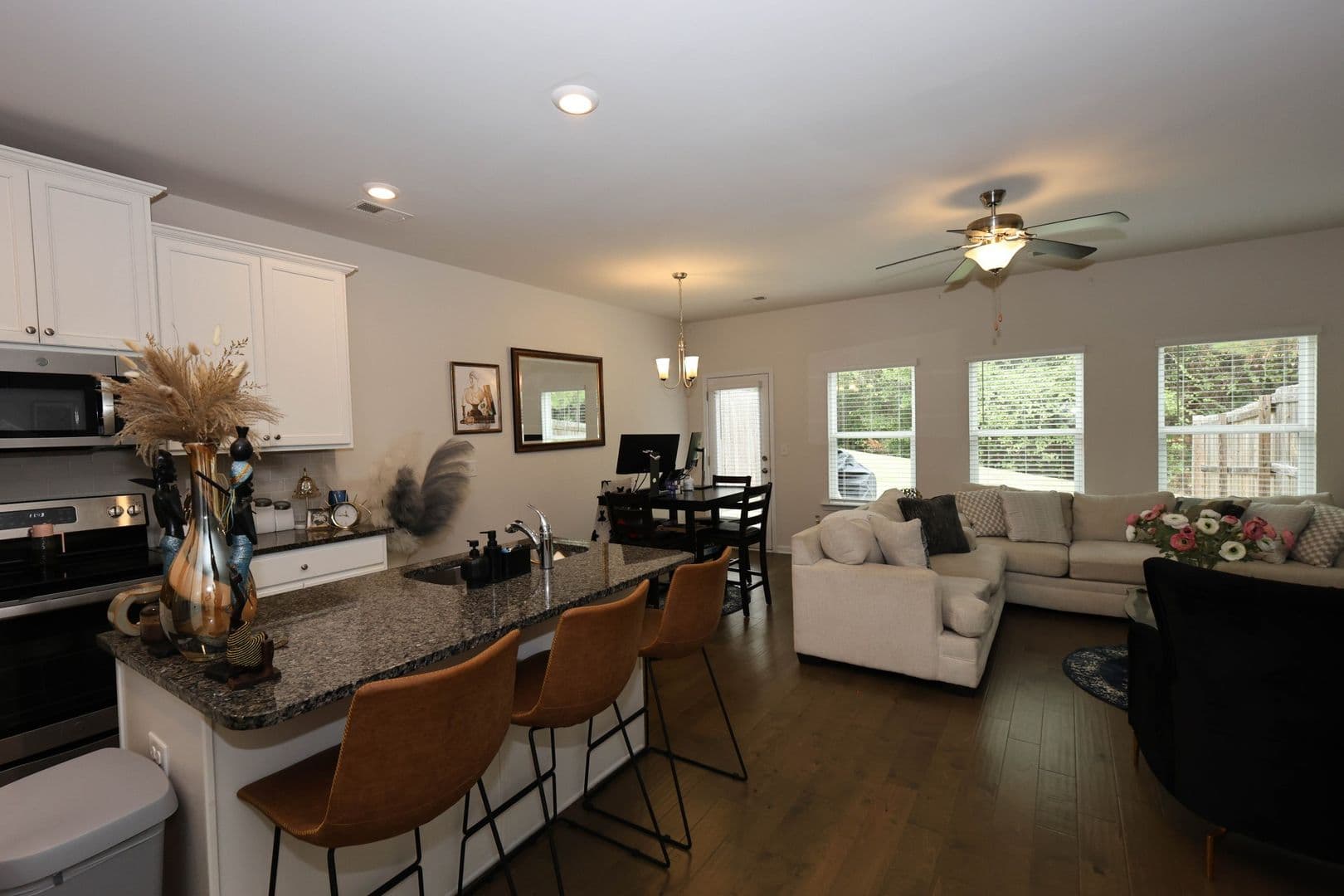 Stonecrest Townhome: 3493 Lakeview Creek