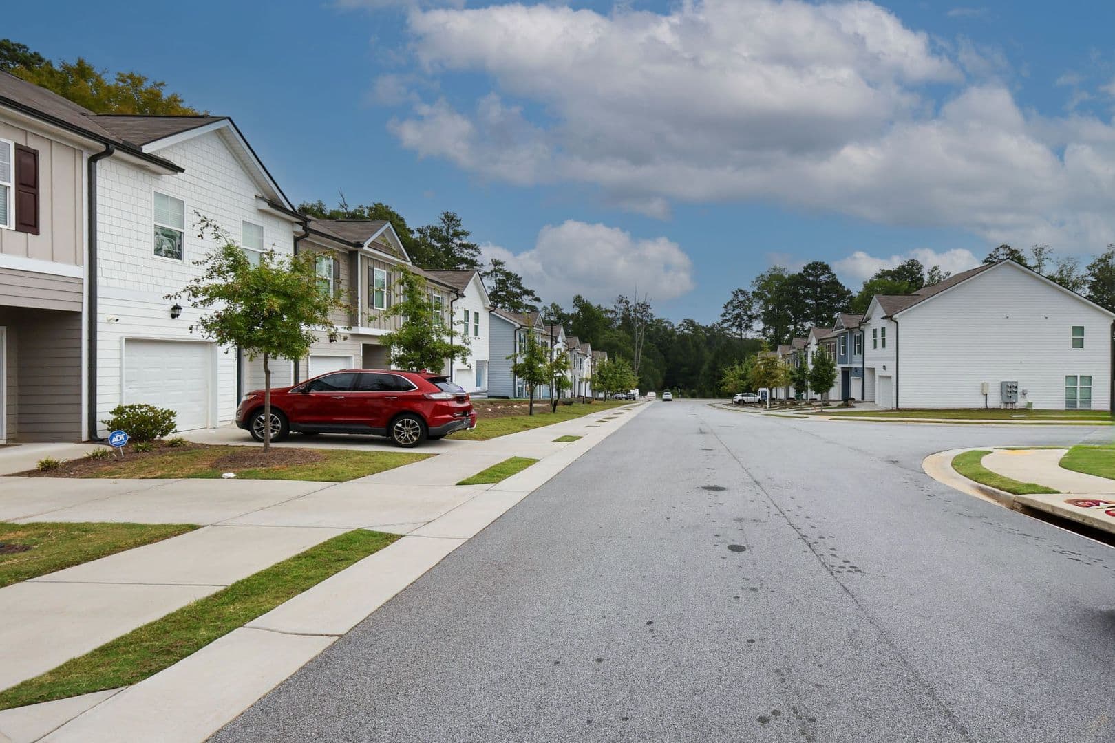Stonecrest Townhome: 3493 Lakeview Creek