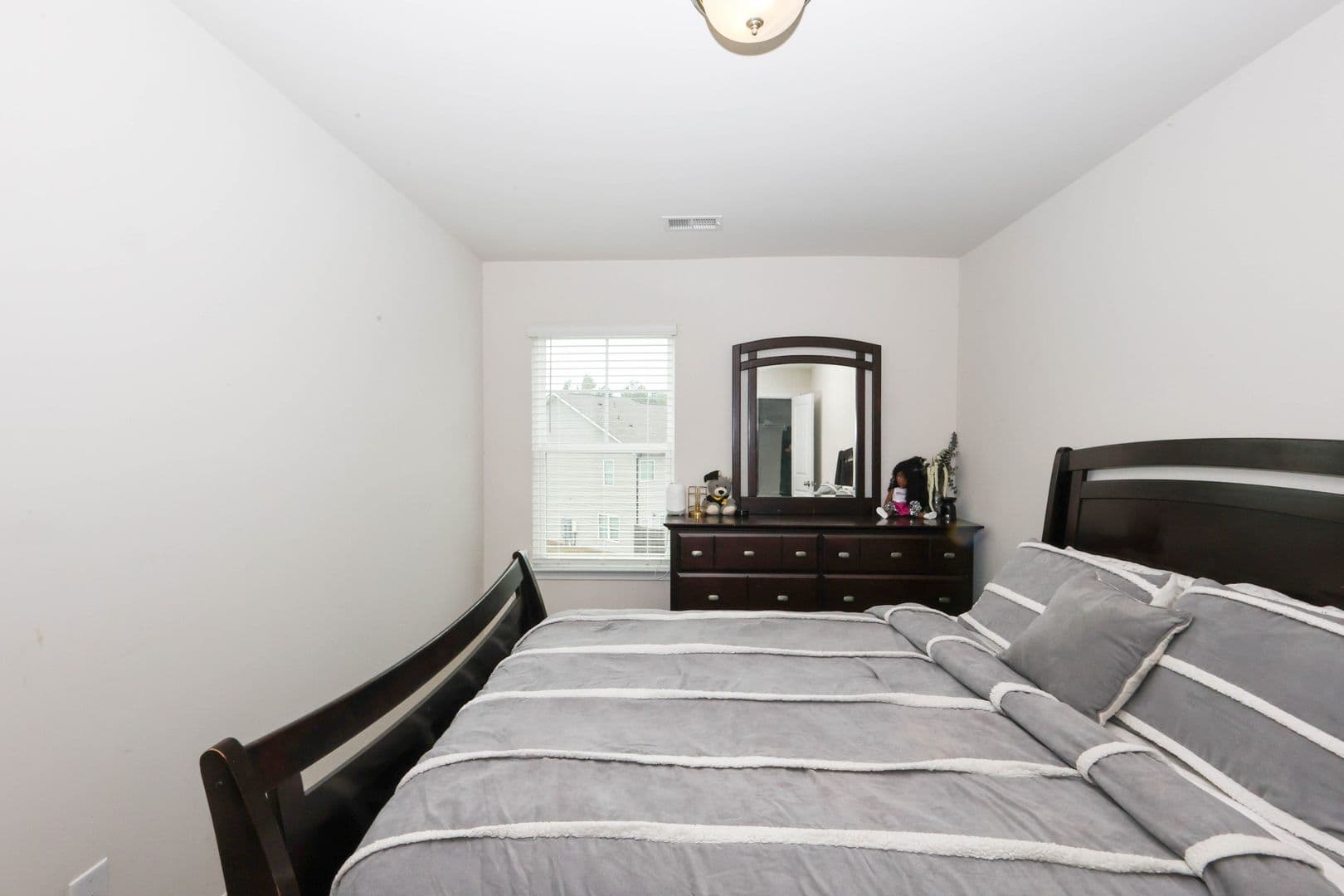 Stonecrest Townhome: 3493 Lakeview Creek