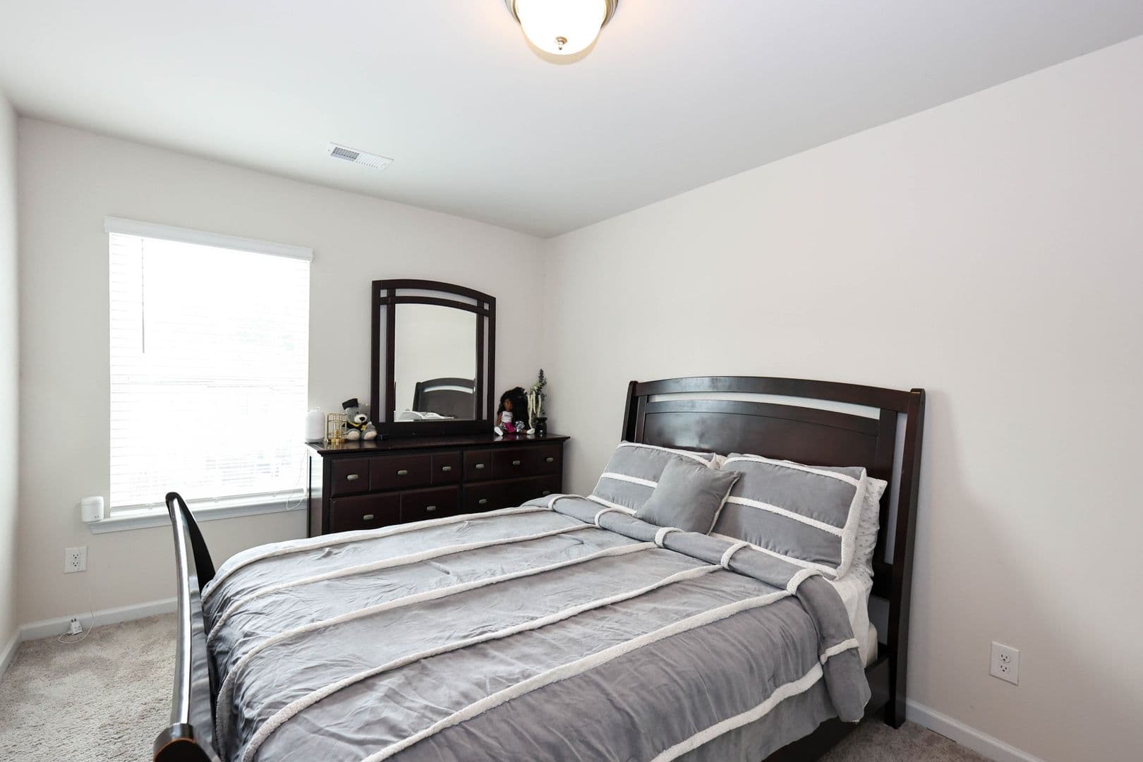 Stonecrest Townhome: 3493 Lakeview Creek