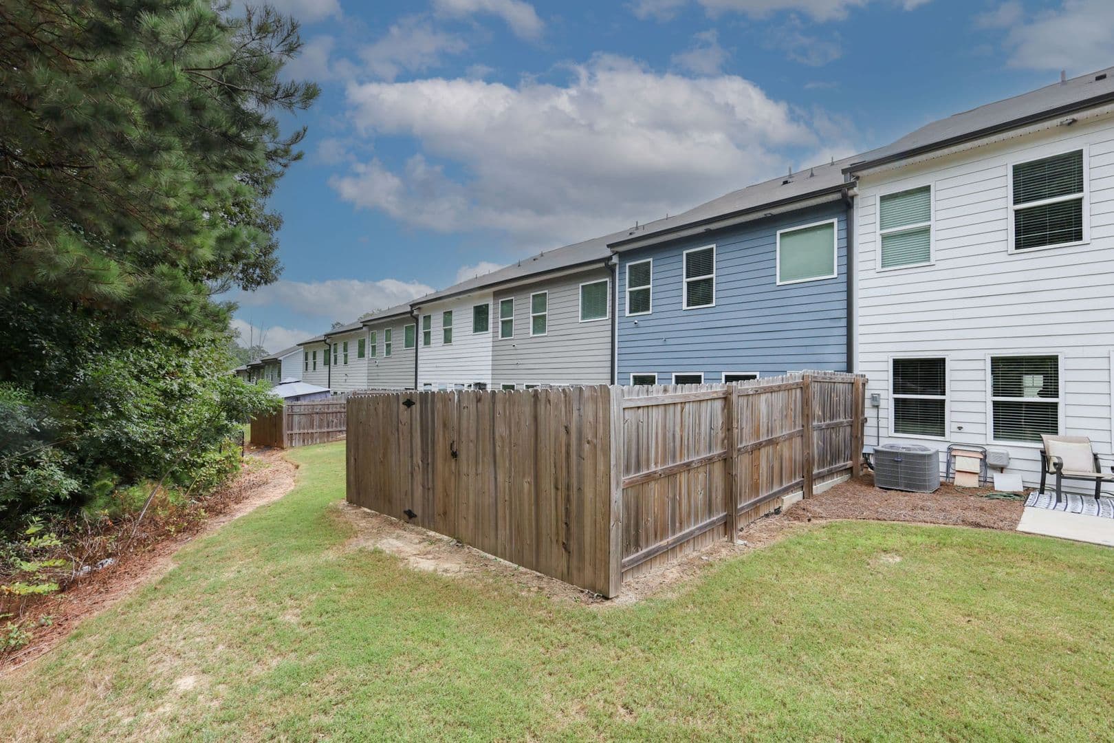 Stonecrest Townhome: 3493 Lakeview Creek