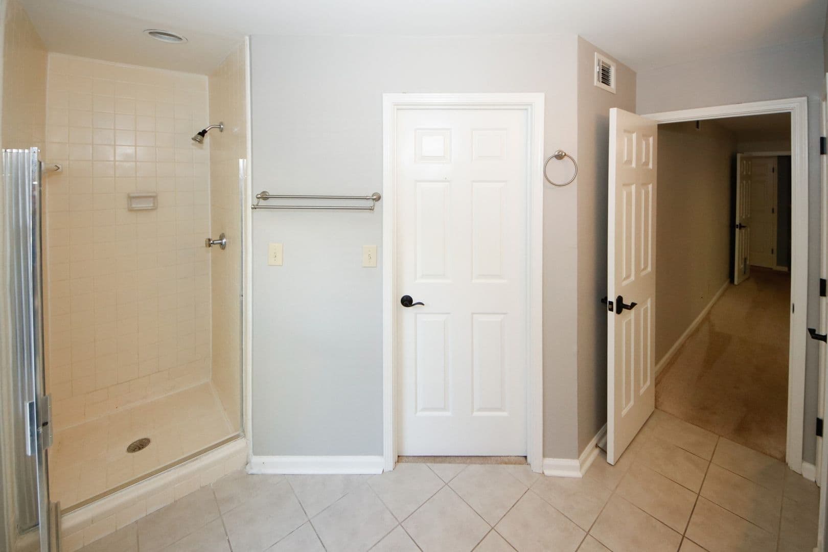 Sandy Springs Condo: 702 Garden Ct.