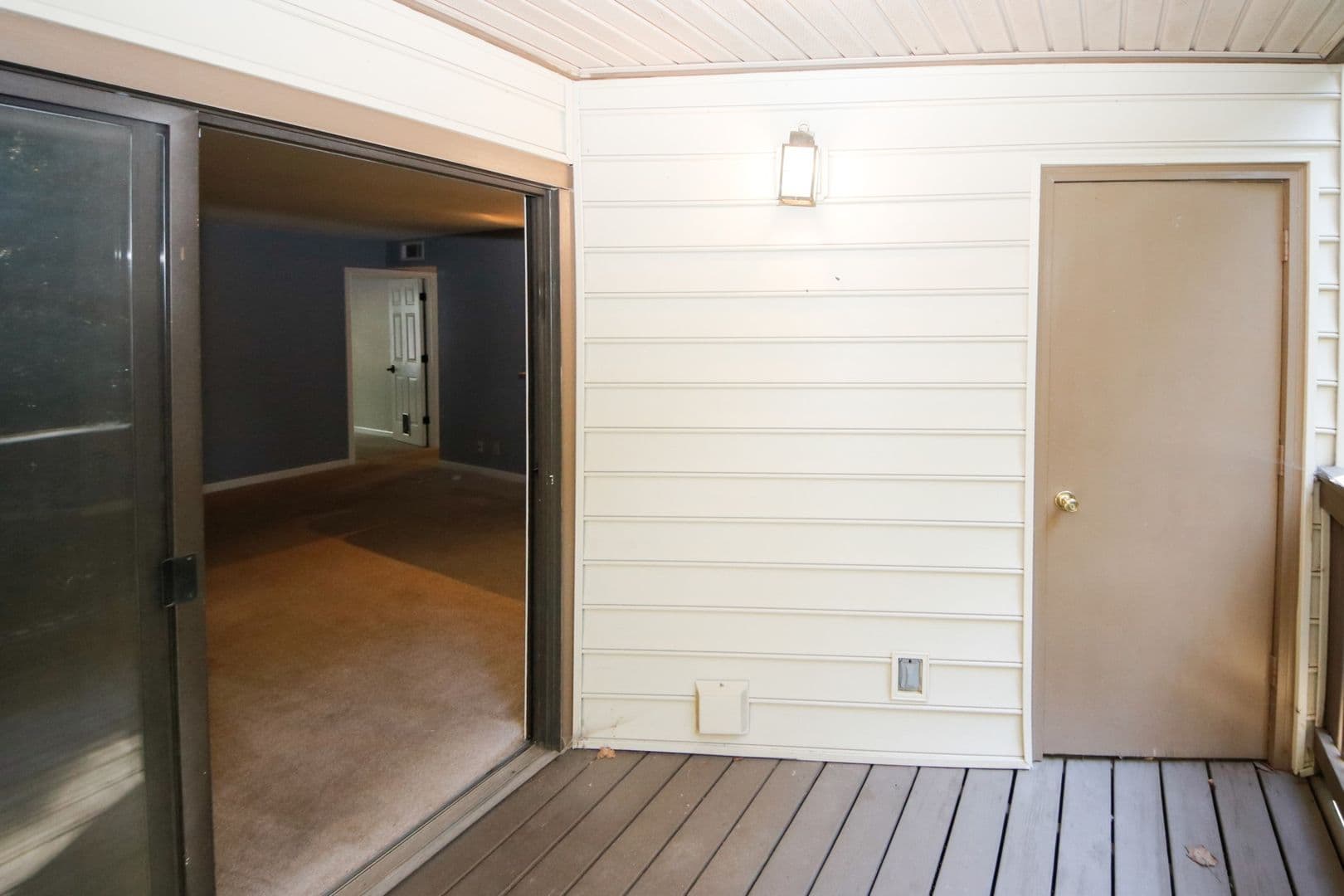 Sandy Springs Condo: 702 Garden Ct.