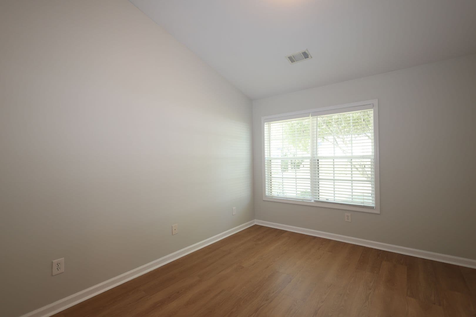 Duluth House: 3811 Thayer Trace