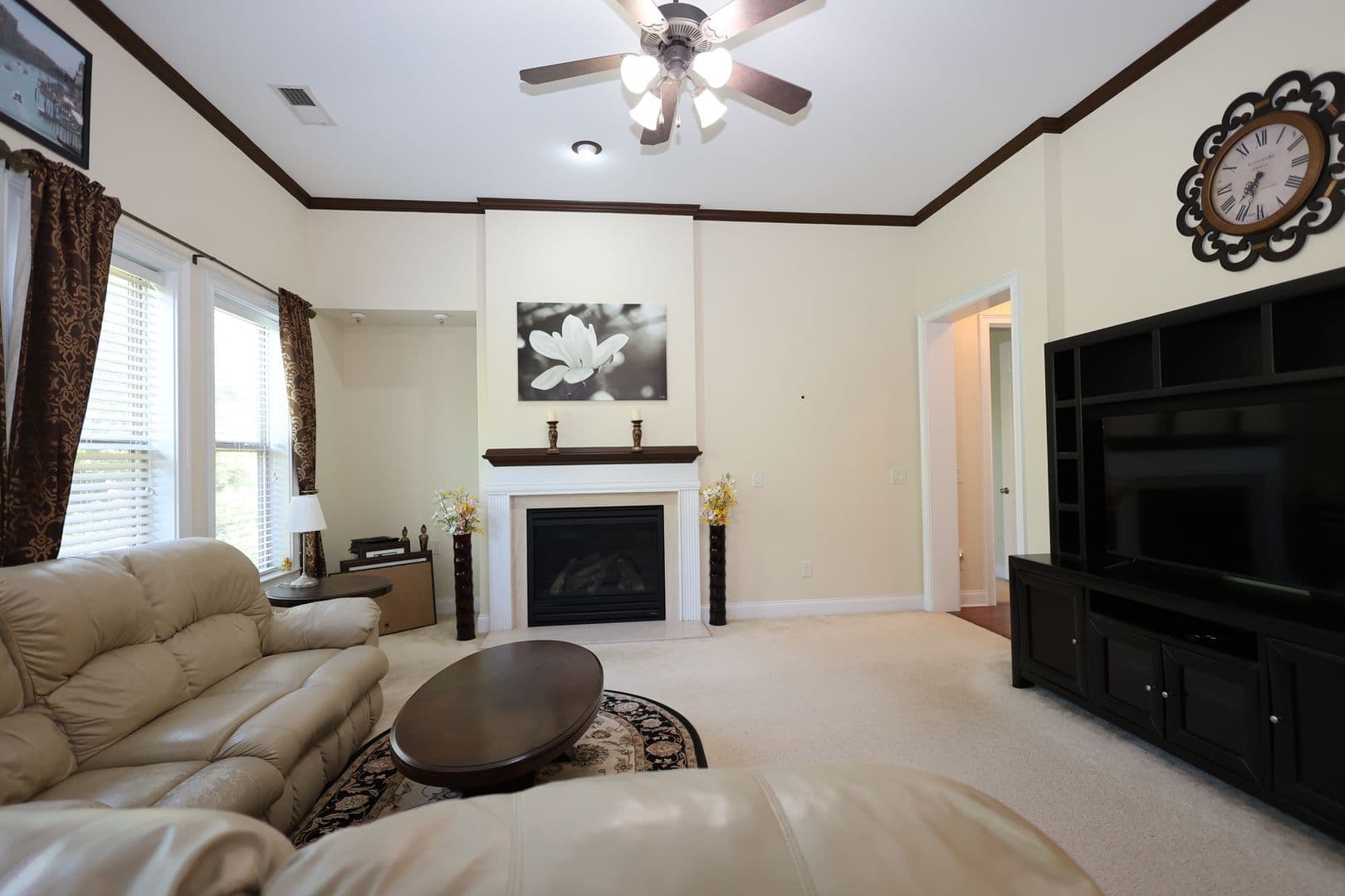 Johns Creek House: 825 Morganton Drive