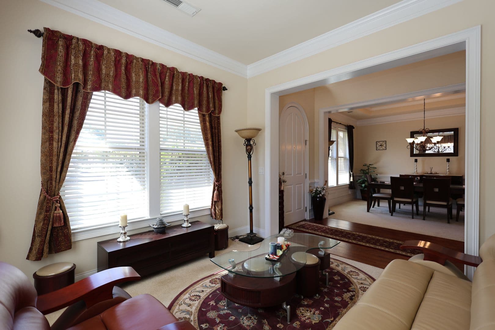 Johns Creek House: 825 Morganton Drive