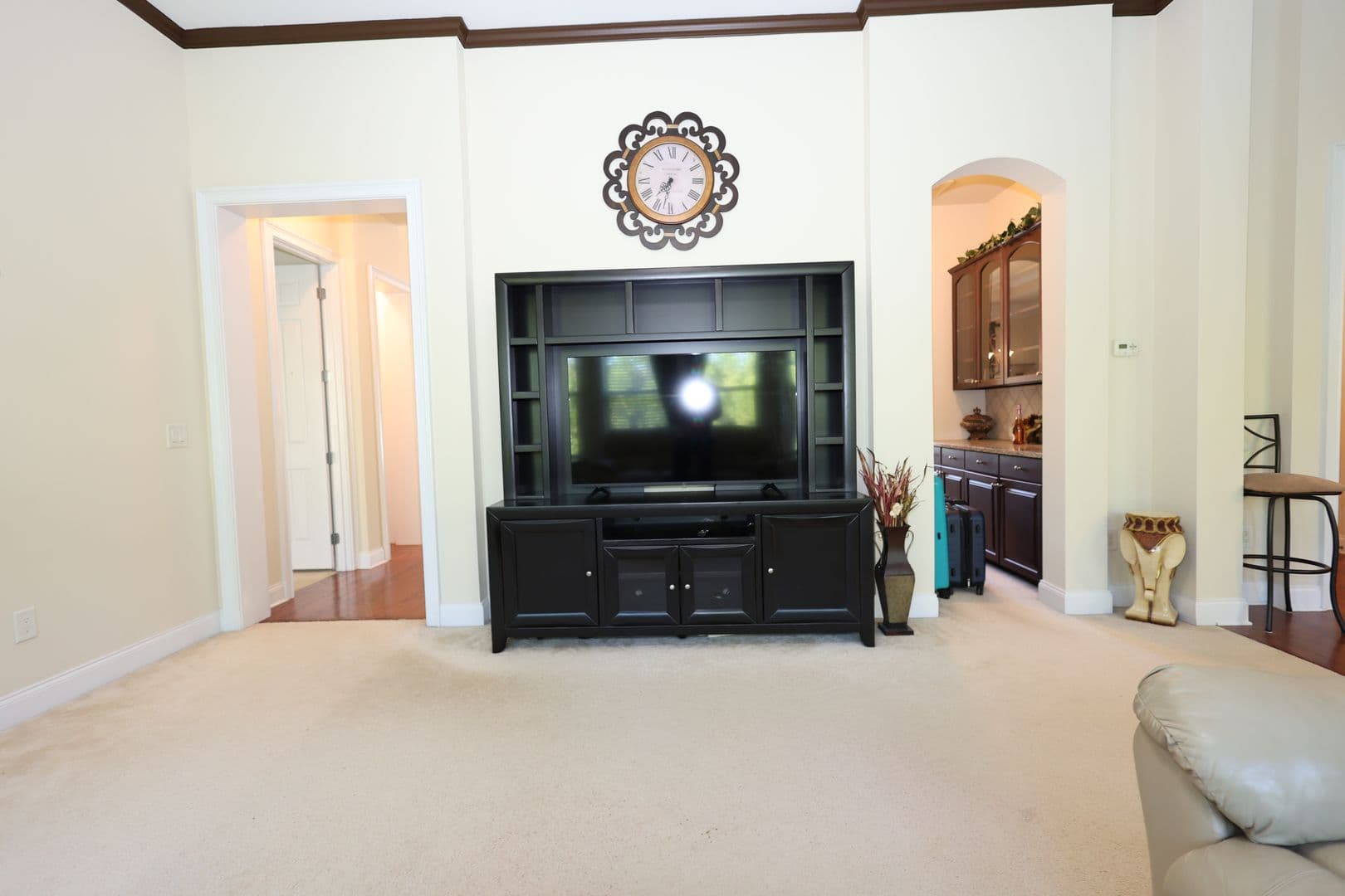 Johns Creek House: 825 Morganton Drive