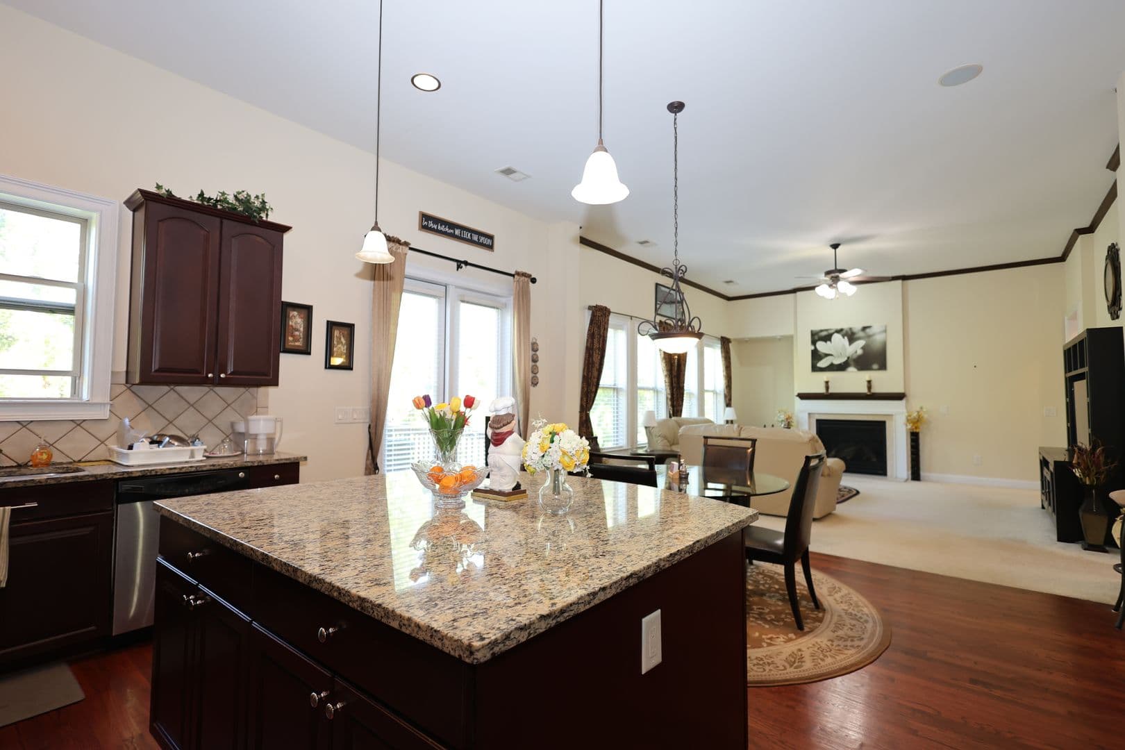 Johns Creek House: 825 Morganton Drive