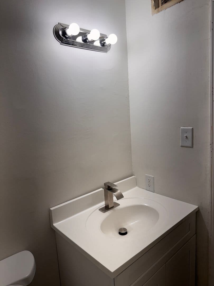 Atlanta Apartment: 2905 Springdale Rd.SW