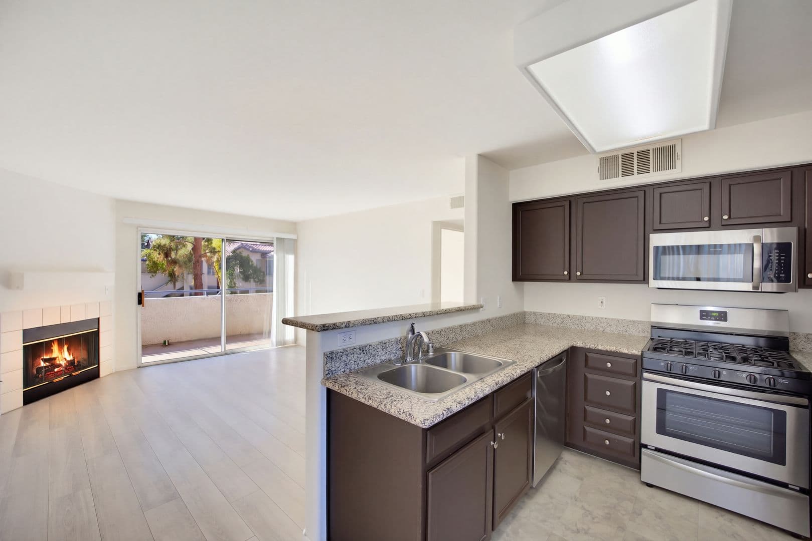 Las Vegas Condo: 5196 Mandalay Springs  #204