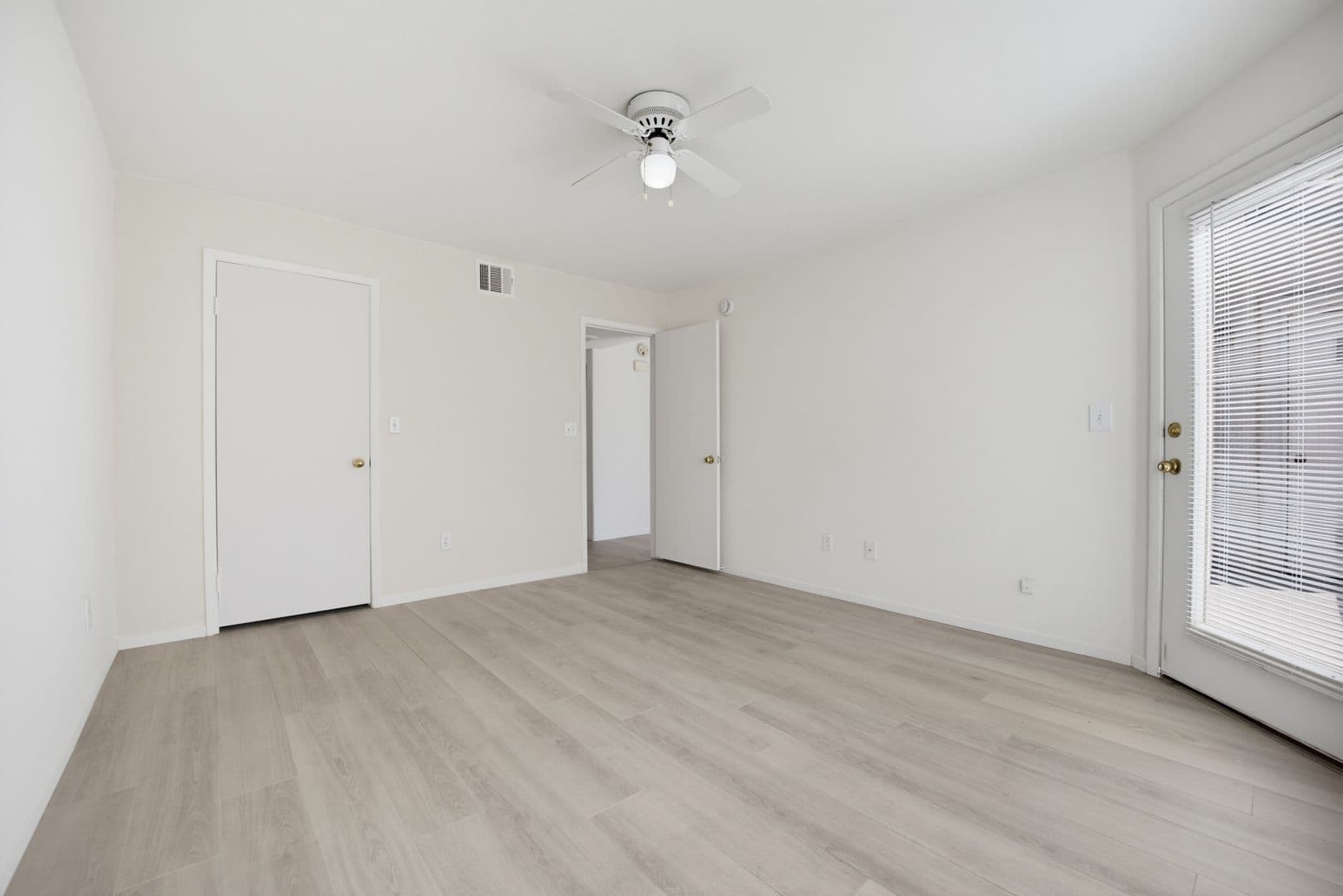 Las Vegas Condo: 5196 Mandalay Springs  #204