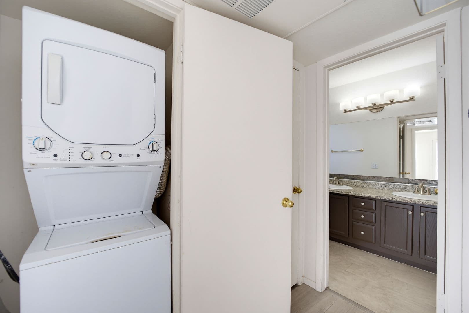 Las Vegas Condo: 5196 Mandalay Springs  #204